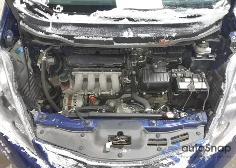 2012 Honda Fit z USA, uszkodzony, nr VIN JHMGE8H30CC026631